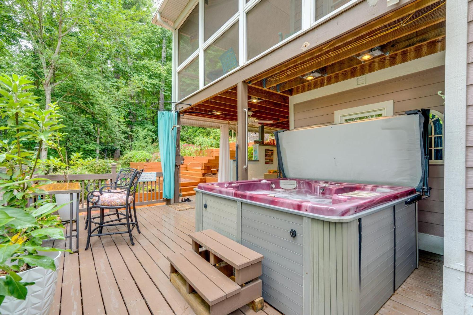 Creekside Hendersonville Haven Hot Tub And Fire Pit מראה חיצוני תמונה
